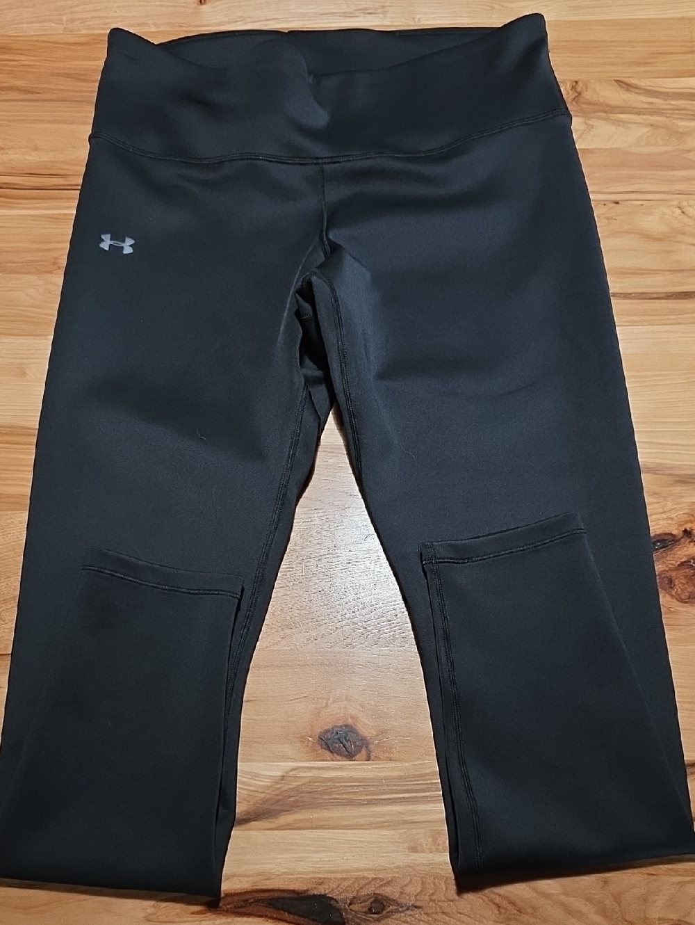 Under Armour Coldgear Black Athletic Leggings with Reflective Logo